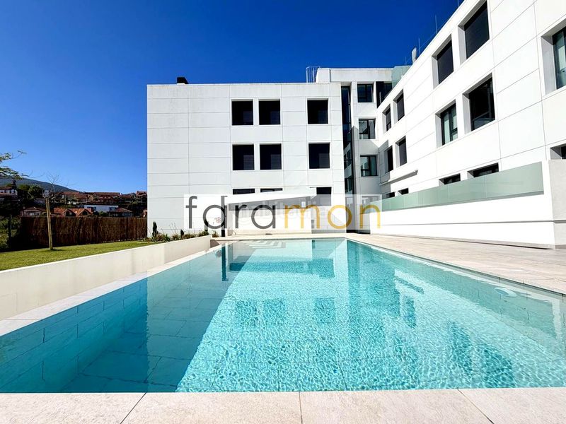 Foto 6dbae931-9168-4568-aa0b-a62e28bc1a2f. Pis amb calefacció aparcament piscina a Coruxo - Oia - Saiáns Vigo