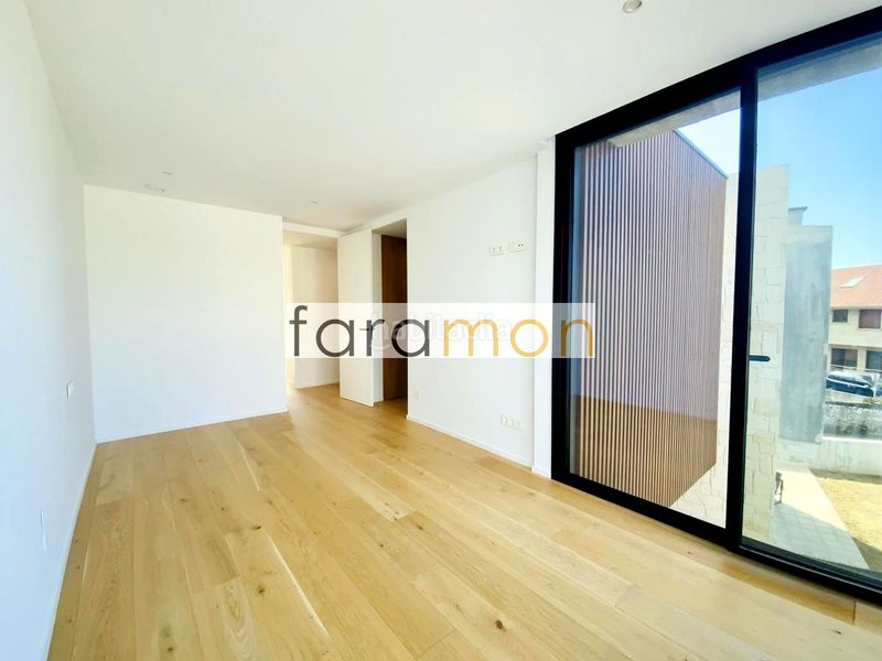 Foto 30ee4625-7a63-49c4-9afa-30d4cdc62e5a. Casa adossada amb calefacció aparcament a San Pedro da Ramallosa Nigrán