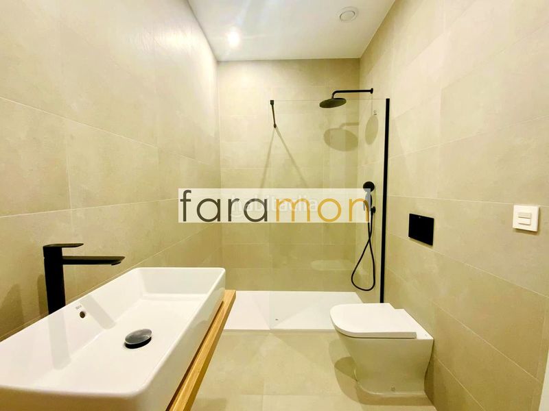 Foto dff8c325-d5c4-425c-9be9-5807b977fa7f. Casa adossada amb calefacció aparcament a San Pedro da Ramallosa Nigrán