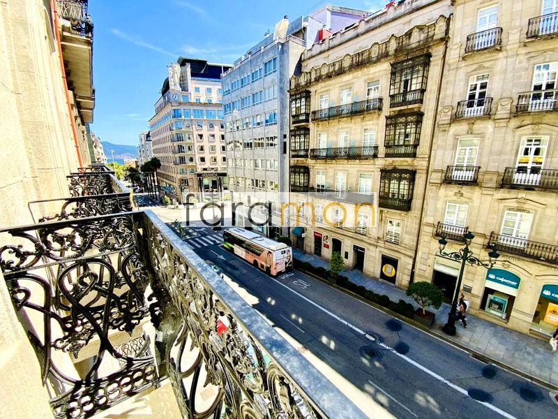 Foto 869bc7fa-2083-4d63-afa0-c91aba76e890. Pis amb calefacció aparcament a Centro - Areal Vigo