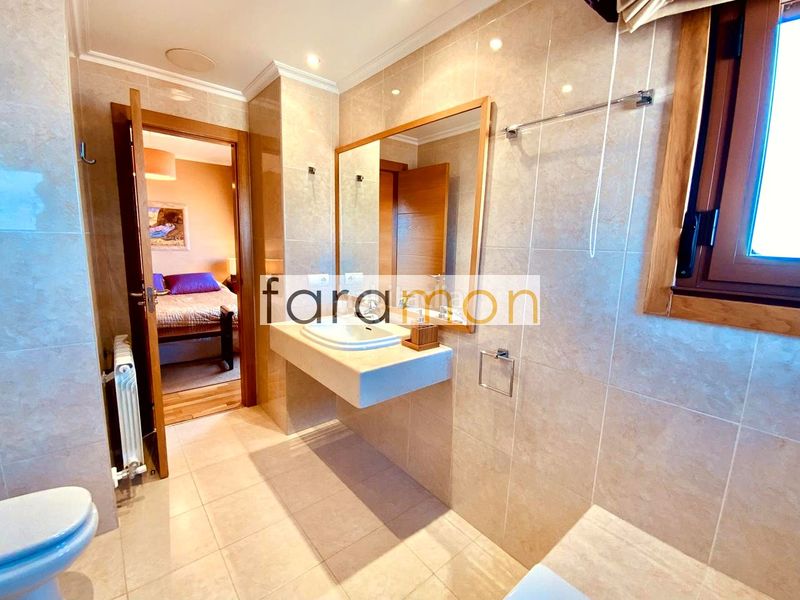 Foto 3d9887a3-de3c-46b8-b798-6c452a08f075. Location duplex avec chauffage parking piscine dans Baiona