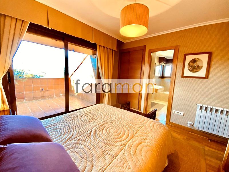 Foto 4258d63f-c52b-447a-9ace-01e2ae61a991. Location duplex avec chauffage parking piscine dans Baiona