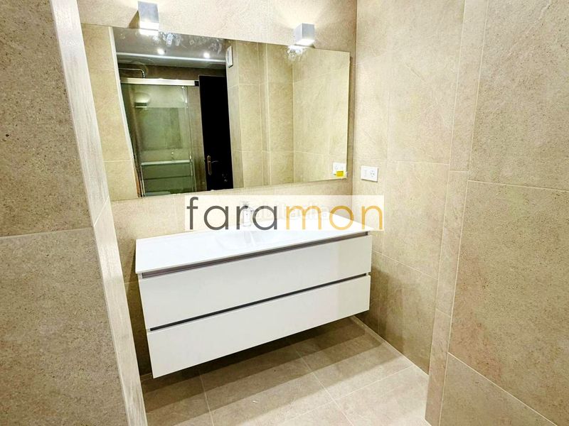 Foto 17567ca6-f23b-4dbc-8ff9-016bed041cd8. Rent flat with heating parking pool in O Castro Vigo