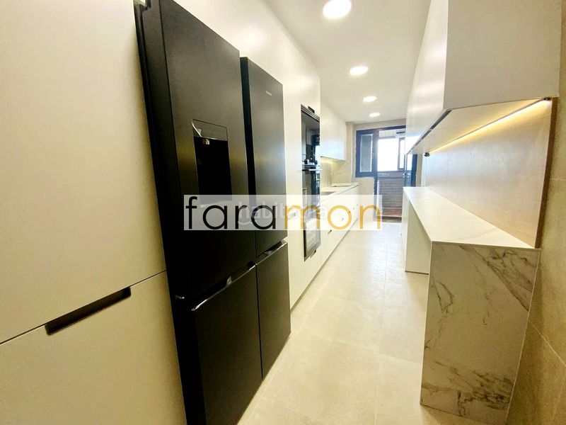 Foto 45e2dfa3-7e72-40a7-8c82-7a1b175a8583. Rent flat with heating parking pool in O Castro Vigo