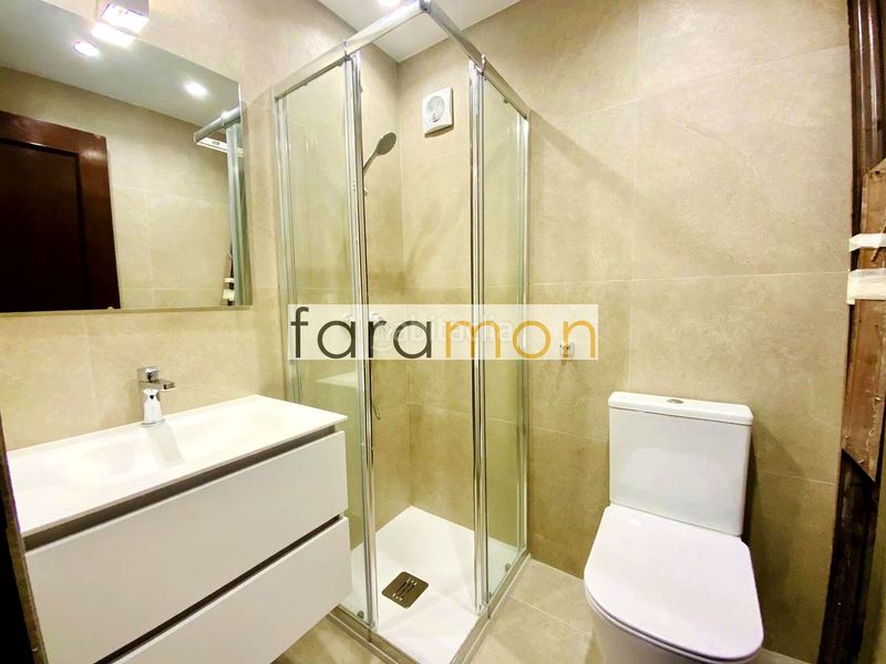 Foto 541cd569-68f8-4bbe-aae8-685398fcb827. Rent flat with heating parking pool in O Castro Vigo