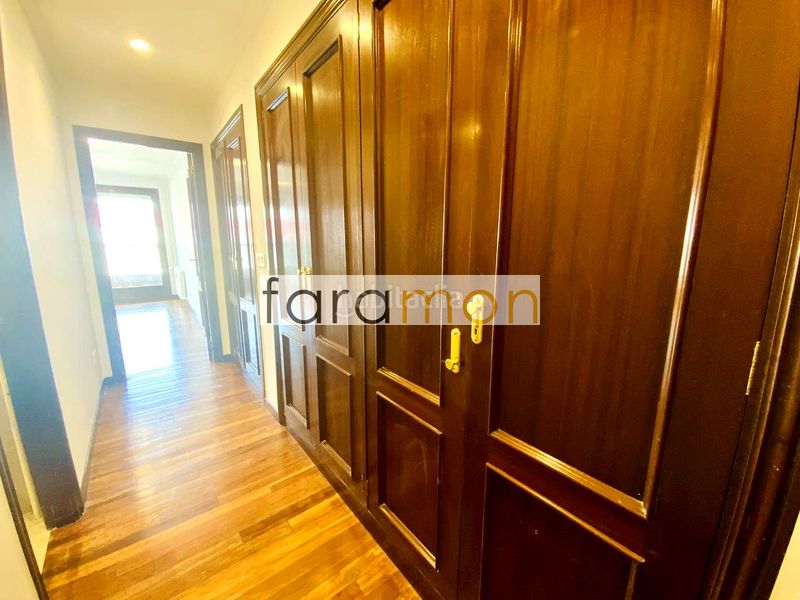 Foto 966135f1-571f-4f9a-bb4a-5d1094e06d1e. Rent flat with heating parking pool in O Castro Vigo