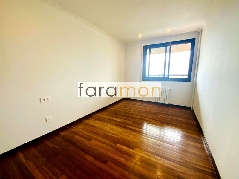 Foto efb62015-b194-4568-b055-6371efa00b7f. Rent flat with heating parking pool in O Castro Vigo