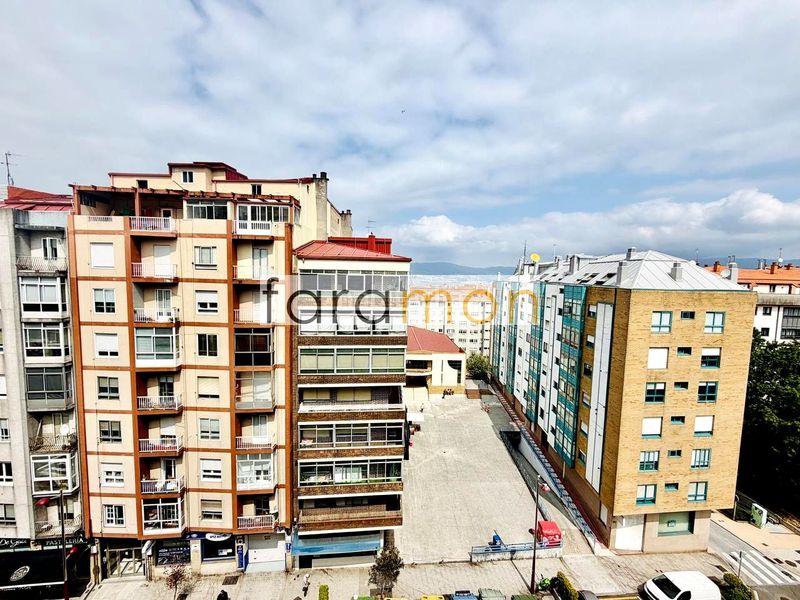 Foto 594a2e2d-2fde-4f71-a544-8fc91ee35b25. Pis amb calefacció aparcament a travesía de Vigo - san xoán Vigo