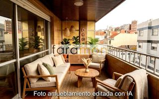 Etagenwohnung  Rúa do uruguai. Fantástico piso con 4 dormitorios,  terraza y amplia plaza de ga