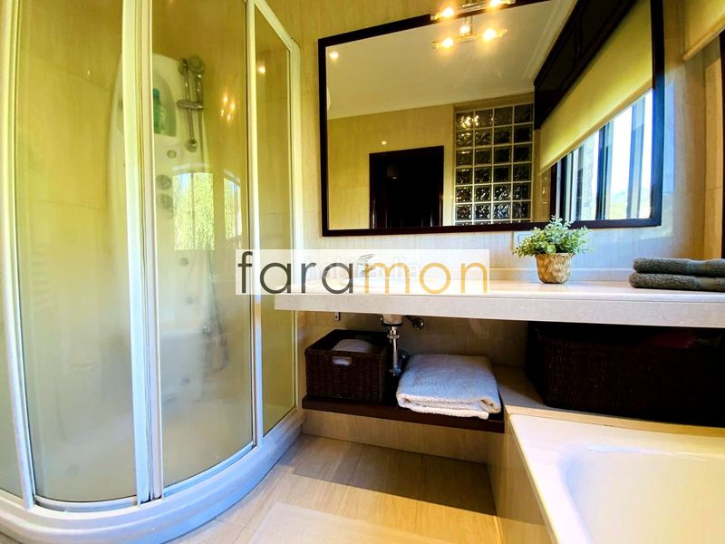 Foto 4a269553-9528-45e7-9935-23832d79939e. Casa amb aparcament piscina a Coruxo - Oia - Saiáns Vigo