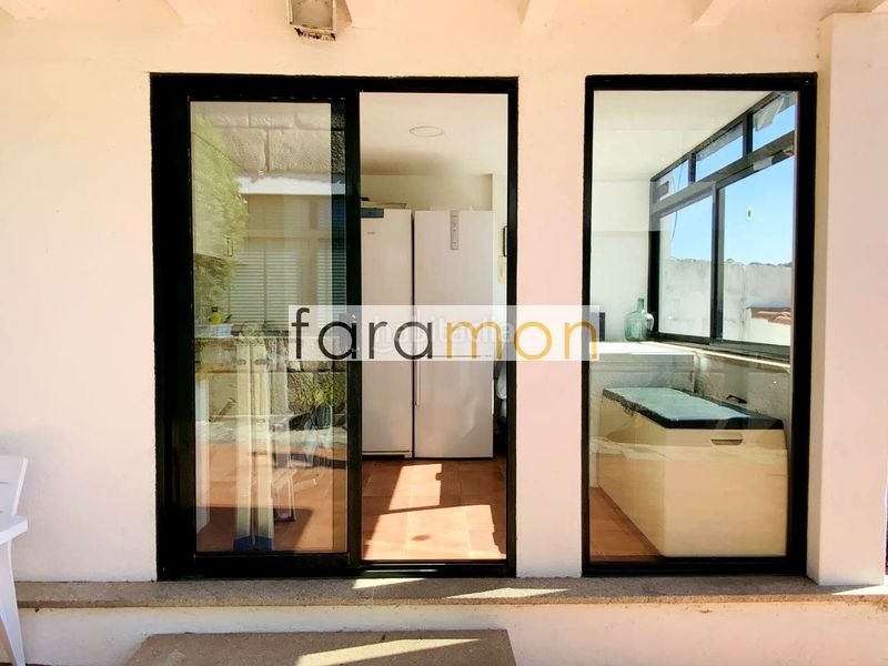 Foto 955b93a4-7277-4d4f-87ab-005c19d3c2dc. Casa amb aparcament piscina a Coruxo - Oia - Saiáns Vigo