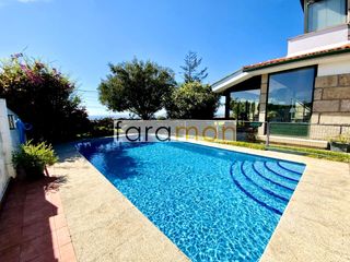 Casa  Camiño currás. Fantastico y espacioso chalet con amplia parcela y piscina.