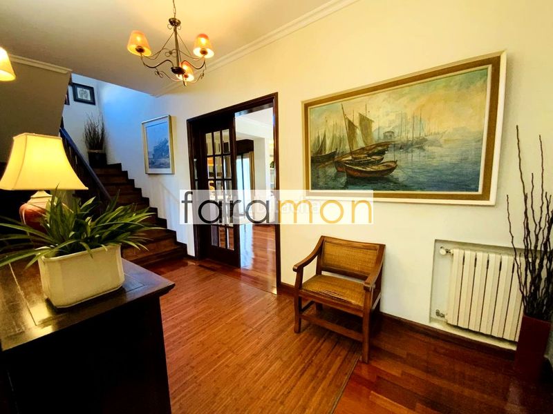 Foto a8985f71-d5e1-45ea-96eb-8723277c97ac. Casa amb aparcament piscina a Coruxo - Oia - Saiáns Vigo