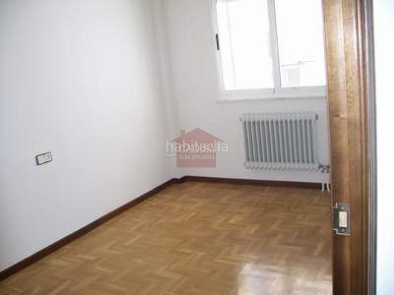 Foto 64e2be9f-86d8-44b0-a4db-88312a799d06. Appartement dans c/ valles mineros 39-43 dans Capuchinos - Glorieta - Ciudad Jardín Salamanca