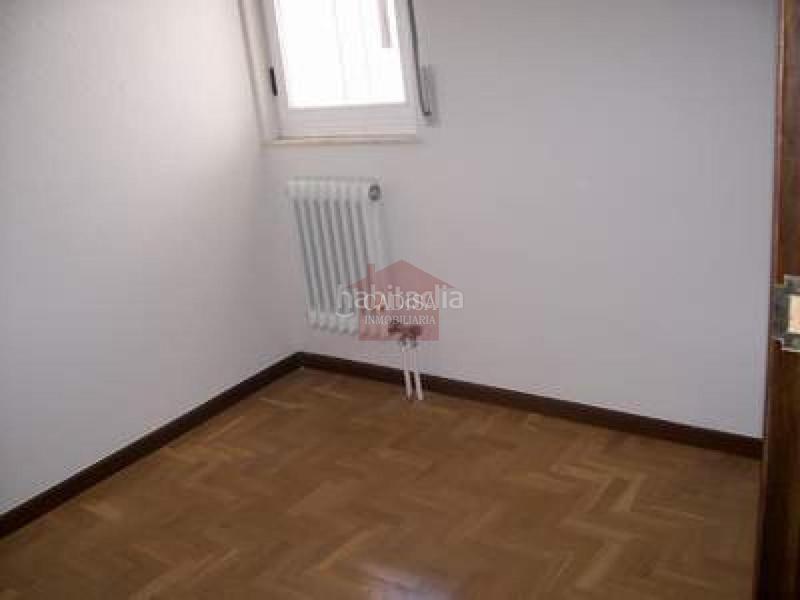 Foto b5c2fc84-80ec-48cd-8868-600b56aae826. Appartement dans c/ valles mineros 39-43 dans Capuchinos - Glorieta - Ciudad Jardín Salamanca