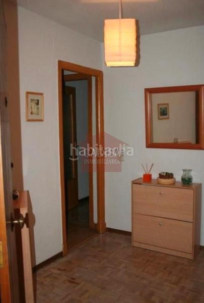 Foto c6742211-4a29-4c54-8c49-1464280abd8c. Flat with heating in Carmelitas Salamanca