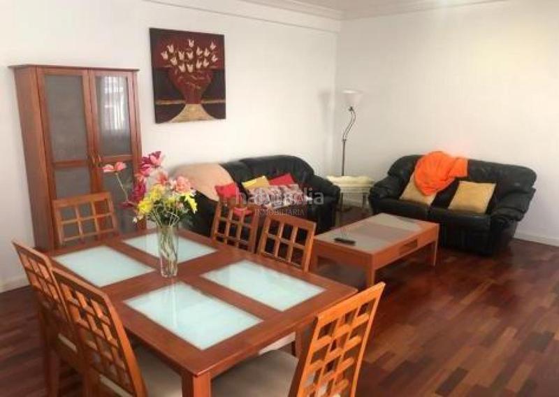 Foto dd539613-a8a1-4e56-8fb9-b6d066596a0d. Rent flat with heating in Centro Salamanca