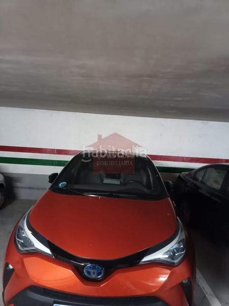 Foto f909c871-1066-48a9-9460-a5f5ba8b2bc5. Parking coche en Pizarrales Salamanca