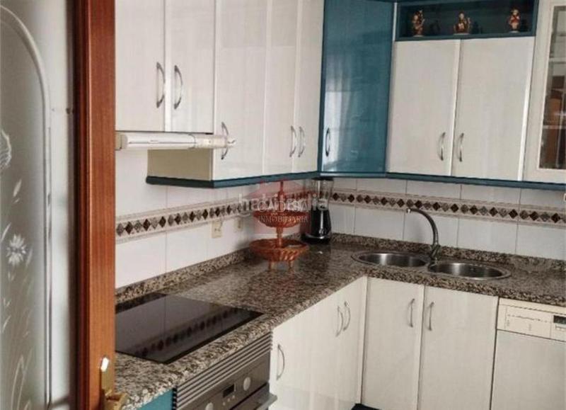 Foto ee7f3a13-ed1e-484f-8724-98b0c939edc9. Piso en Pizarrales Salamanca