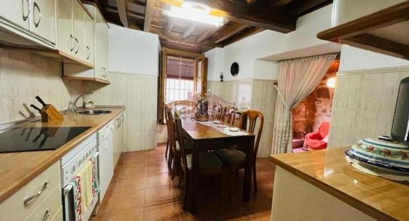 Foto 7ef2602c-c718-4914-8e26-9cda36711ff5. Casa con riscaldamento in Ledesma