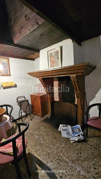 Foto b95709c7-6e59-41a1-a729-c5bc137df681. Casa amb calefacció a Parada de Arriba