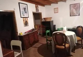 Masia a Parada de Arriba
