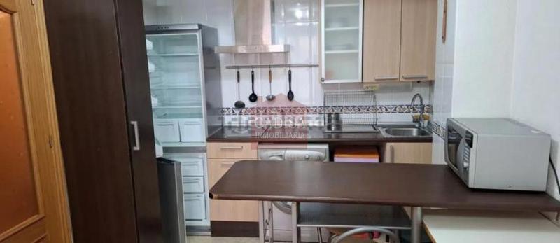 Foto 9045d0a8-a34b-46a4-9f87-66544c1f0c57. Apartment with heating parking in Pizarrales Salamanca