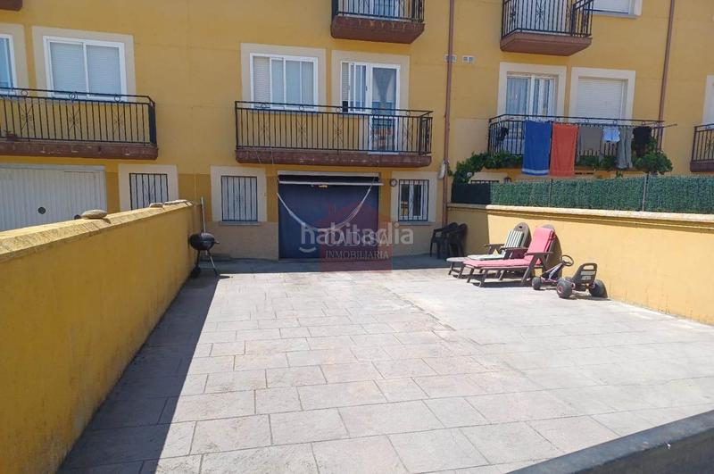 Foto c83a0b93-c594-408e-88e2-ab57b9478cda. Casa adosada en Fuente de San Esteban (La)