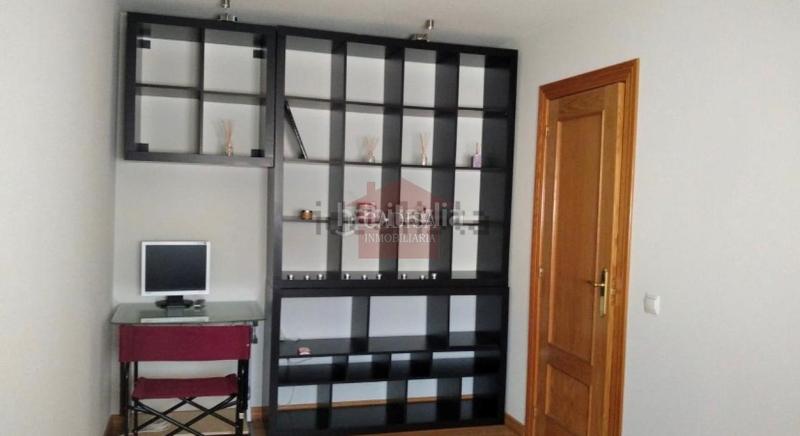 Foto 04eaad84-0f0f-4d97-8dc9-0ba4de50c40e. Àtic amb calefacció aparcament a Villares de la Reina