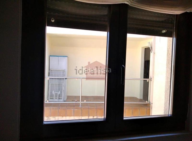 Foto a4fa69db-d165-4d92-91cf-1ad93cae023d. Àtic amb calefacció aparcament a Villares de la Reina