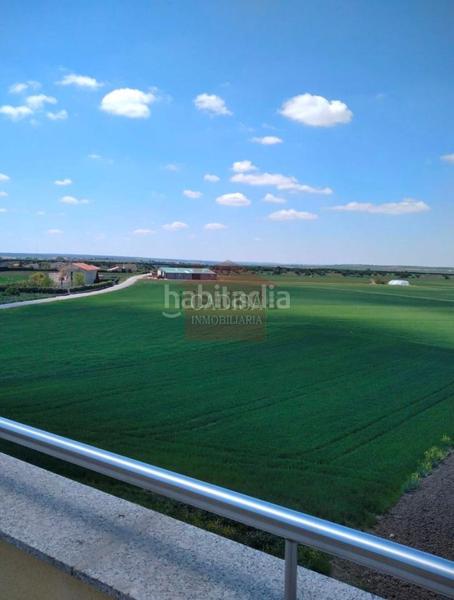 Foto 2eb427a6-fcdd-461a-aace-b1f073c5b027. Attique avec chauffage parking dans Villares de la Reina