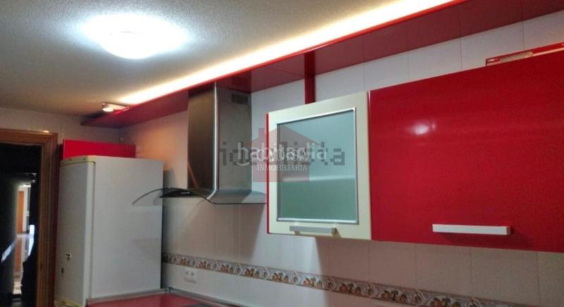 Foto 48cc1037-ef4b-45a0-b41f-03b888abac7a. Attique avec chauffage parking dans Villares de la Reina