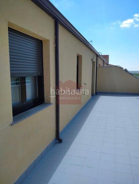 Foto c1802774-239c-47de-8973-f74ea0b649d7. Attique avec chauffage parking dans Villares de la Reina