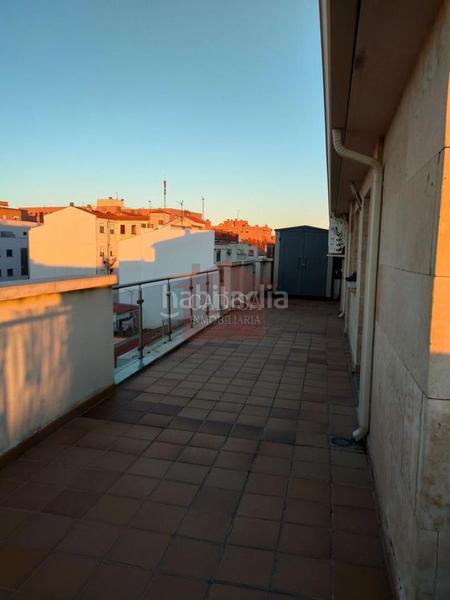 Foto 720a6115-4ef0-4b7f-b784-1253b866bc66. Àtic amb calefacció aparcament a Pizarrales Salamanca