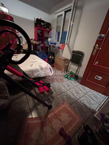 Foto 55a9368c-fc79-4740-9bb2-be0fcb823392. Pis amb calefacció aparcament a Villamayor