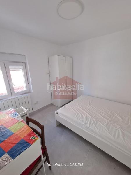 Foto dd5c8e98-67ae-4077-bf43-6fd52a21212f. Alquiler piso en San Bernardo Salamanca