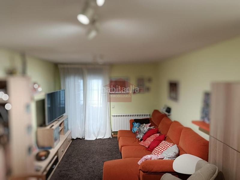 Foto be8f8bd4-d633-4a83-8462-8c6e172de1bb. Piso en Castellanos de Moriscos