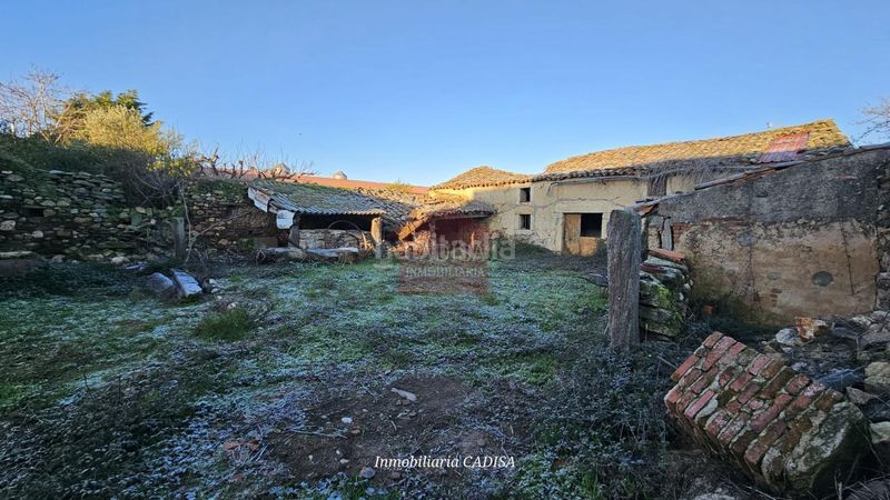 Foto 0f0b4cd4-cde9-4a91-983d-ae0001de9590. Haus mit heizung parking in Hinojosa de Duero