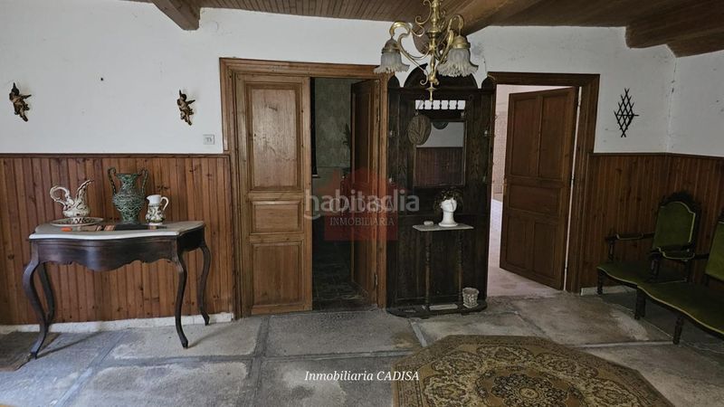 Foto 4fb1c4a5-3663-48cd-b35f-cfba14993854. Haus mit heizung parking in Hinojosa de Duero