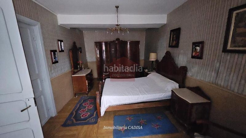 Foto f826ebbb-f5ad-4a62-8ae5-629d3ffd5d50. Haus mit heizung parking in Hinojosa de Duero