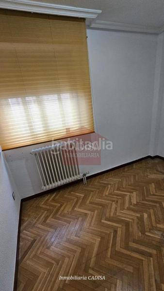 Foto 3f2a8ea5-4aa8-445e-a8a0-ffef22e99847. Penthouse with heating parking in La Plantía - Hospital - Campus Salamanca