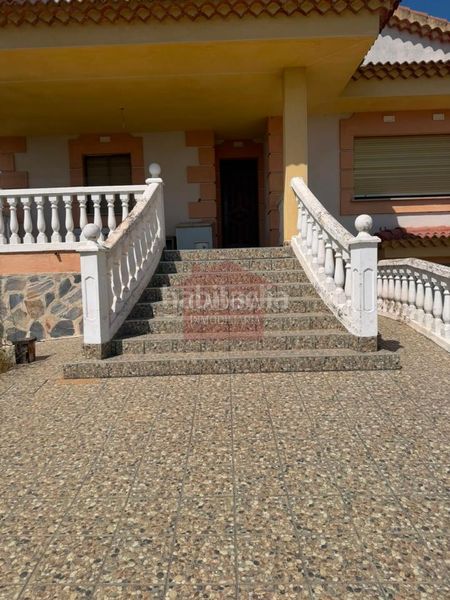 Foto d47f0d72-3c7f-4ecf-bcd0-0963e46bb0e3. Xalet amb calefacció aparcament piscina a Pelabravo