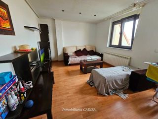 Location Attique à Villares de la Reina
