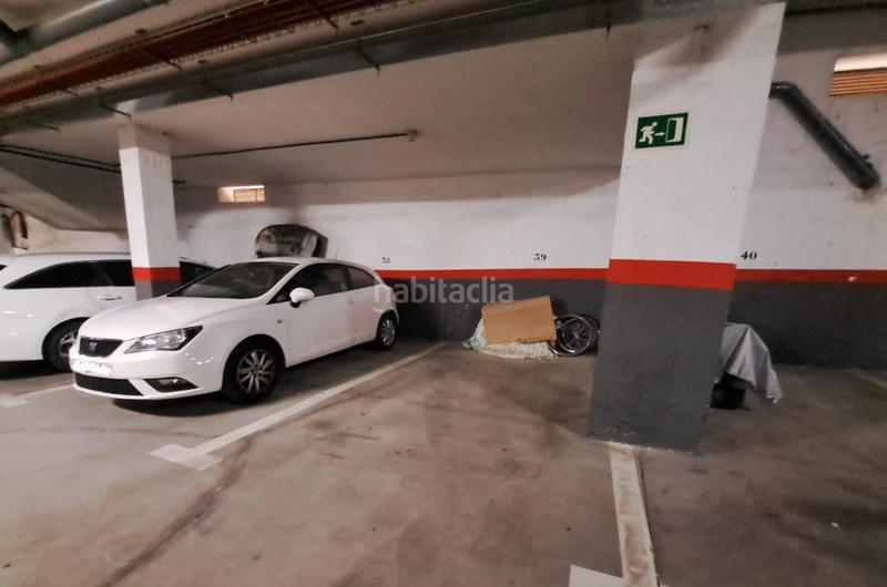 Foto 48ceb40d-f796-43d4-a04e-ec009722be70. Autoparkplatz in Molar (El)