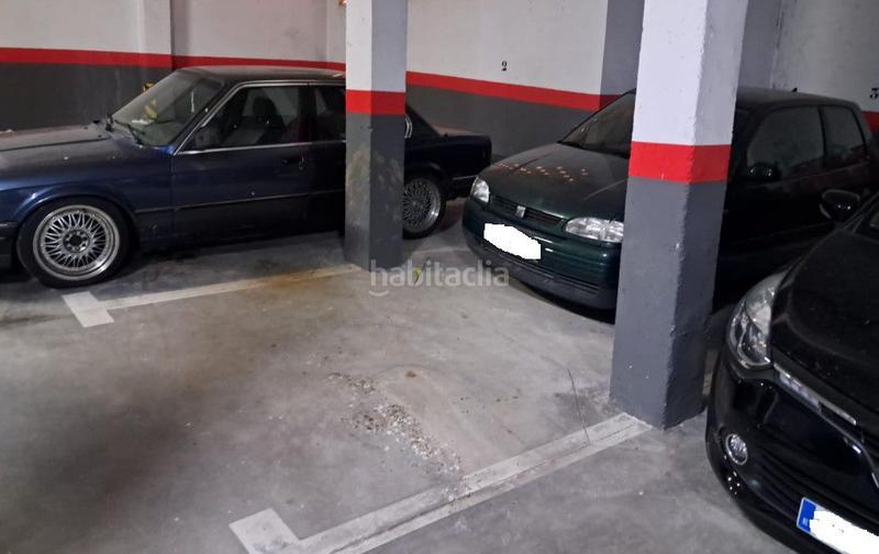 Foto 4f4874f0-d61a-4906-9837-17a4e4c04d66. Autoparkplatz in Molar (El)