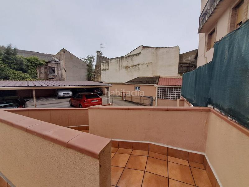 Foto b07e9cf1-4416-4765-9052-de601664617d. Autoparkplatz in Molar (El)