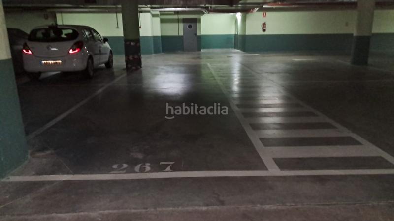 Foto c7c59d6a-b8eb-4e73-b02d-215bd54053d3. Aparcament cotxe a Polígono Industrial Sur San Sebastián de los Reyes