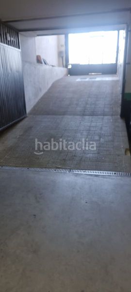 Foto cbf641f4-1eb1-4c21-b279-530d6d6aa9d9. Aparcament cotxe a Valdeacederas Madrid