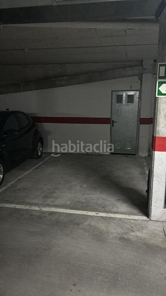 Foto e95c7dbb-147e-45aa-b782-190c380d7396. Parking voiture dans Zona Industrial Tres Cantos