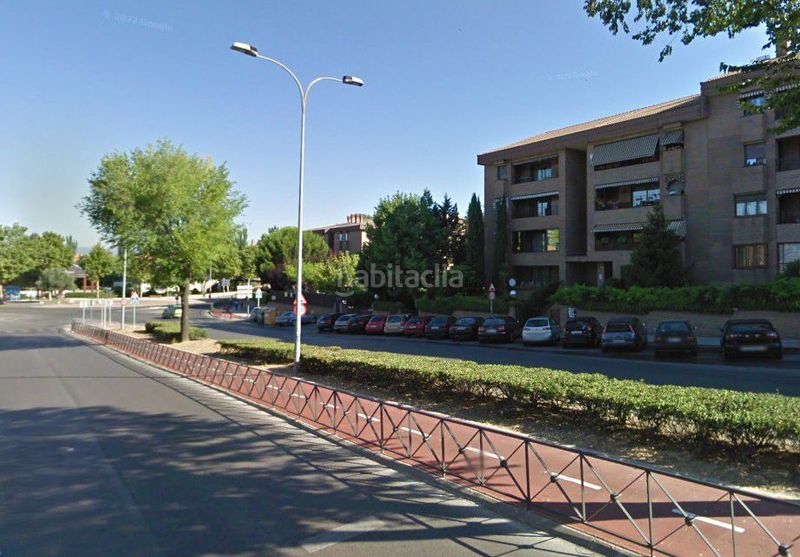 Foto 803e047d-cddd-4be2-9750-3d0e023901da. Aparcament cotxe a El Burgo Rozas de Madrid (Las)